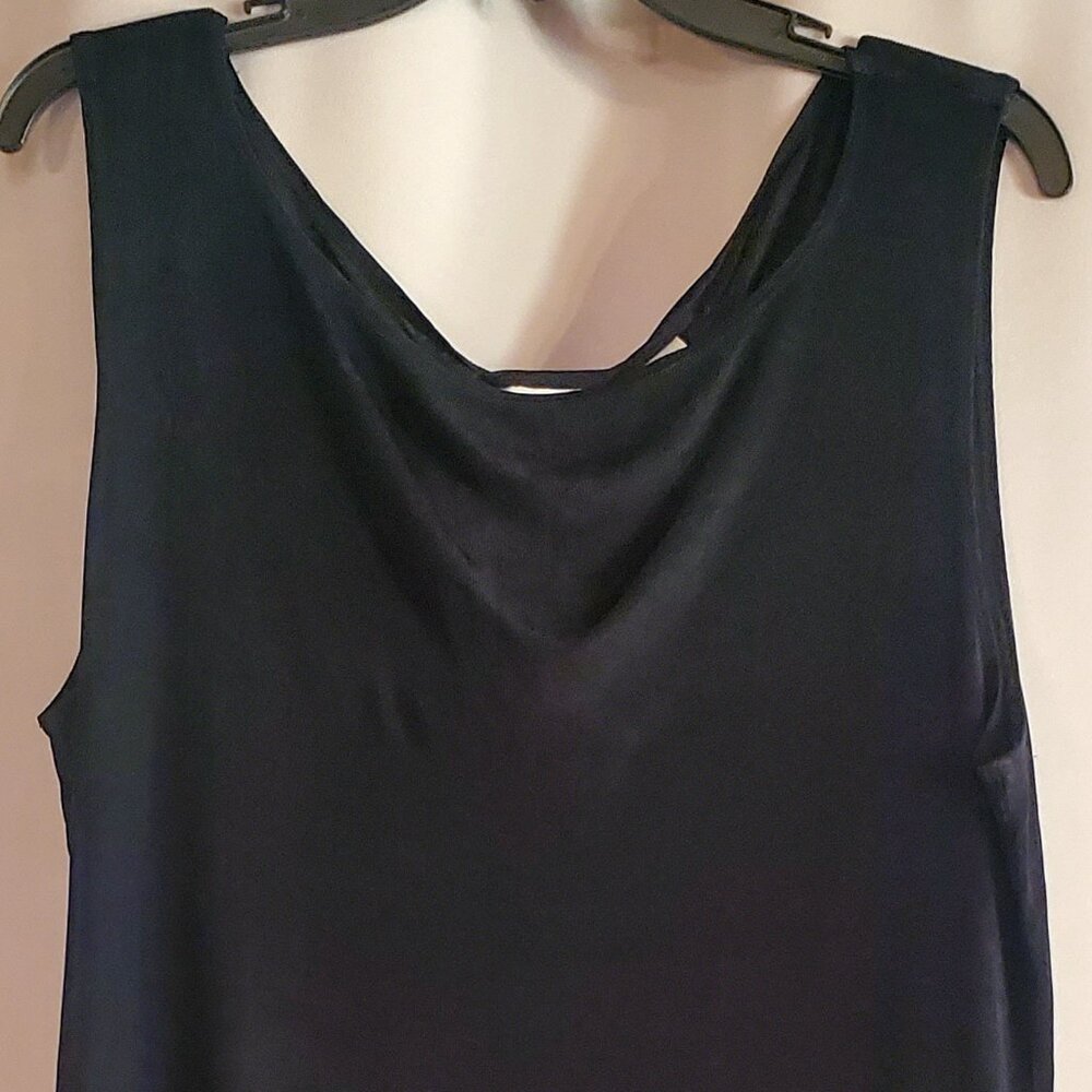 CHICO'S TRAVELERS (Women's Stretchy, Scoop Neck, Black, Tank Top) Size: 2